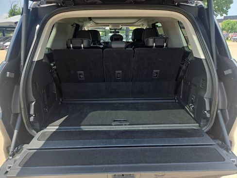 Used 2026 Lincoln Navigator Reserve AWD/4WD image 33