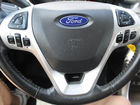 Used 2013 Ford Edge SEL FWD image 14