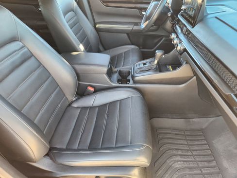 Used 2024 Honda CR-V EX-L image 17