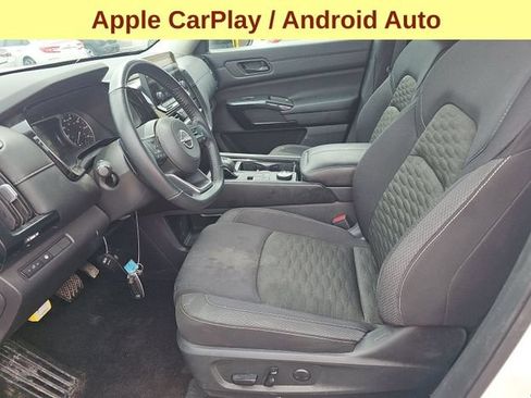 Used 2024 Nissan Pathfinder SV w/ Cargo Package AWD/4WD image 5