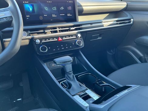 Used 2025 Hyundai Tucson SEL image 44