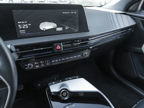 Used 2023 Kia EV6 GT-Line image 10