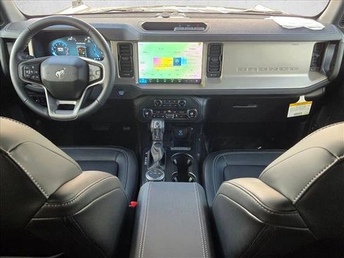 New 2025 Ford Bronco Outer Banks image 15