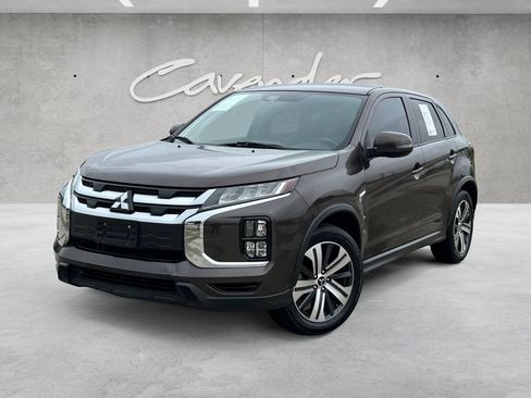 Used 2021 Mitsubishi Outlander Sport SE FWD image 1