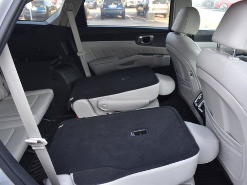 Used 2023 Kia Sorento SX AWD/4WD image 69