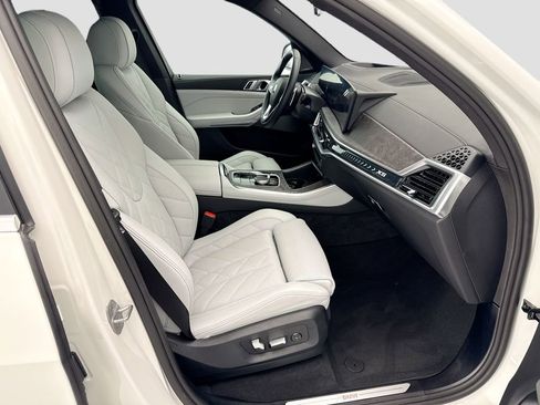 Certified 2026 BMW X5 xDrive40i w/ Premium Package AWD/4WD image 19