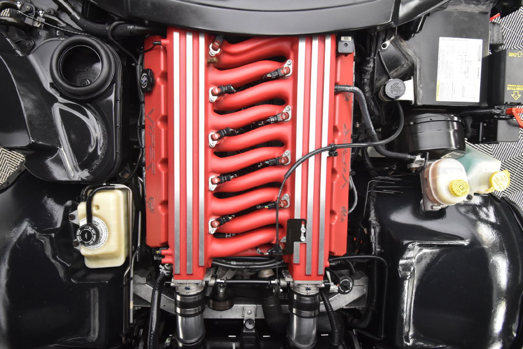 Used 2002 Dodge Viper RT/10 RWD image 18