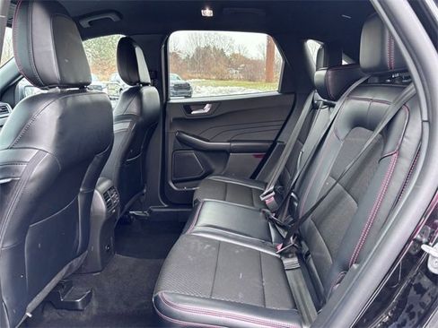 Used 2025 Ford Escape ST-Line image 24