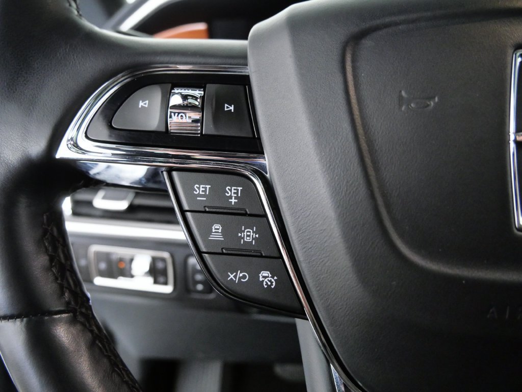 Certified 2023 Lincoln Navigator Reserve AWD/4WD image 24