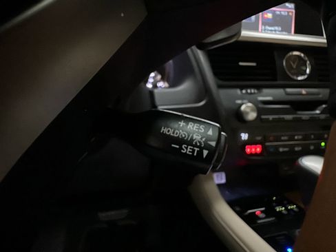 Used 2022 Lexus RX 350 AWD w/ Premium Package image 28