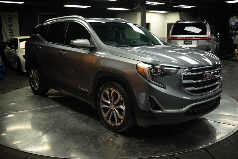 Used 2020 GMC Terrain SLT w/ Preferred Package FWD image 4