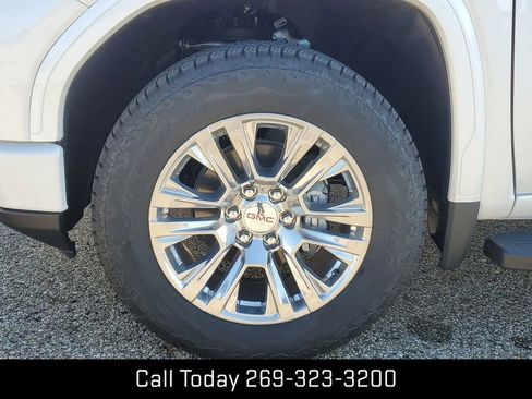 New 2024 GMC Sierra 1500 Denali w/ Technology Package image 35