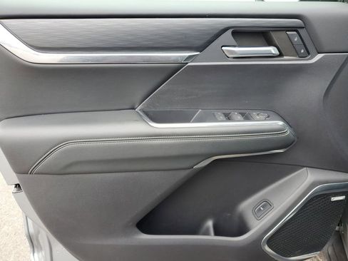 Certified 2024 GMC Acadia Elevation w/ LPO, Floor Liner Package AWD/4WD image 22