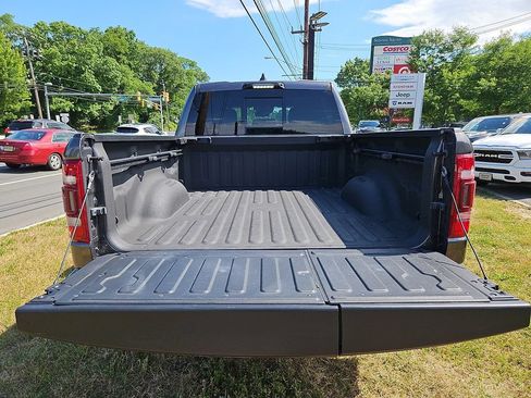 Used 2023 RAM 1500 Limited AWD/4WD image 31