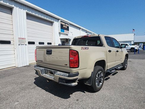 Used 2022 Chevrolet Colorado Z71 RWD image 5