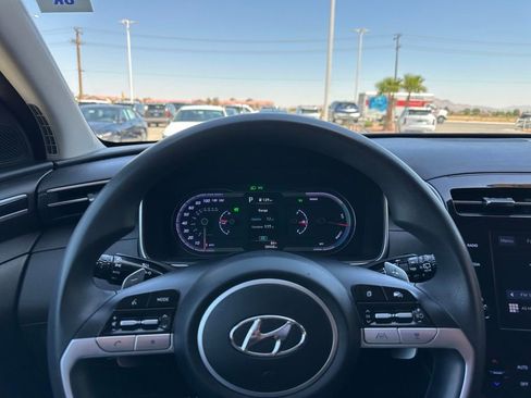 Used 2022 Hyundai Tucson SEL AWD/4WD image 16