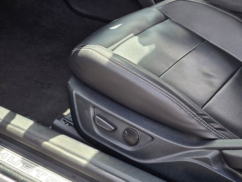 Used 2023 Ford Mustang Premium image 17