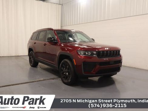 New 2026 Jeep Grand Cherokee L 4WD image 1