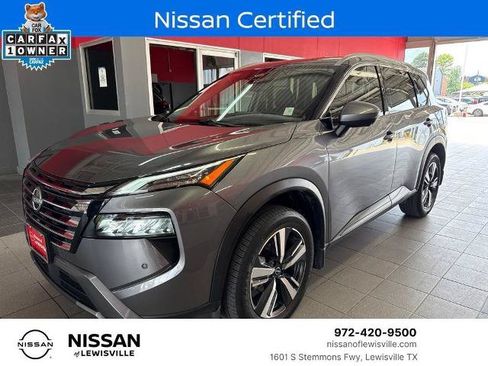 Certified 2025 Nissan Rogue SL AWD/4WD image 1