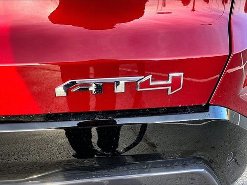 New 2026 GMC Terrain AT4 w/ Technology Package II image 8