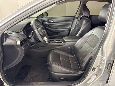 Used 2021 Nissan Altima 2.5 SR FWD image 23