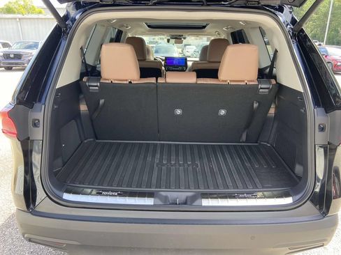 Used 2026 Toyota Grand Highlander AWD image 9
