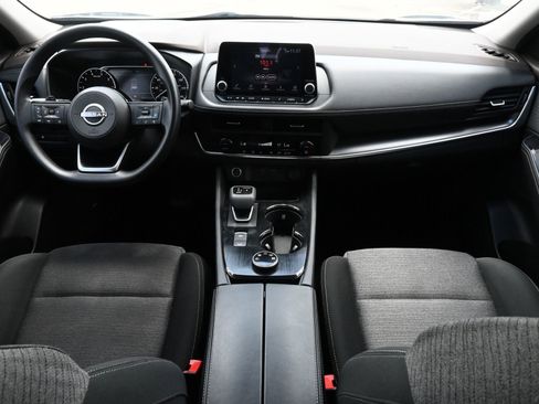 Used 2023 Nissan Rogue SV AWD/4WD image 7