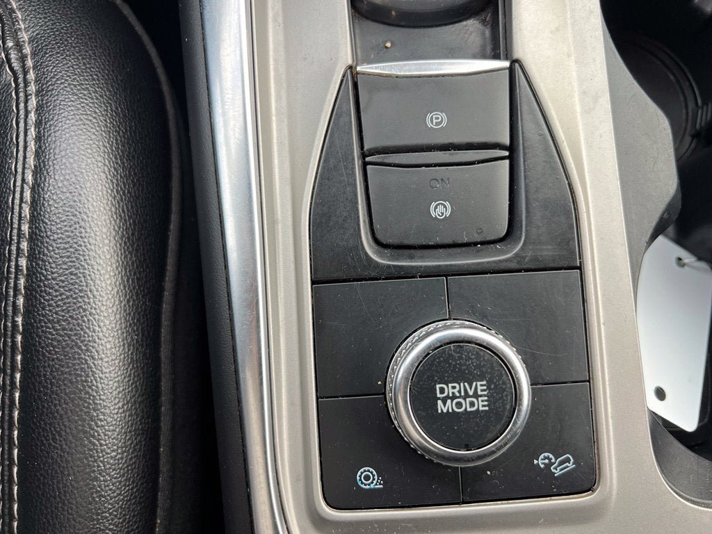 Used 2023 Ford Explorer Limited AWD/4WD image 19