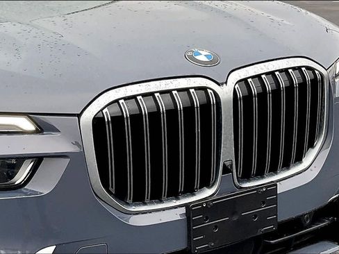 Used 2024 BMW X7 xDrive40i AWD/4WD image 33