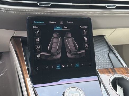 New 2026 Cadillac Escalade Platinum Sport w/ LPO, ONYX Package AWD/4WD image 24