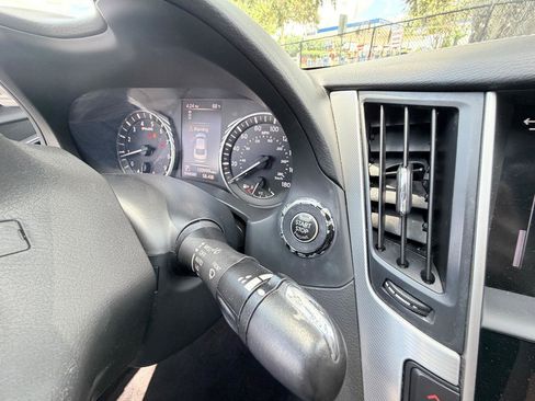 Used 2020 INFINITI Q50 Luxe RWD image 19
