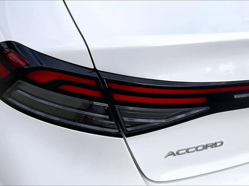 Used 2024 Honda Accord EX image 26