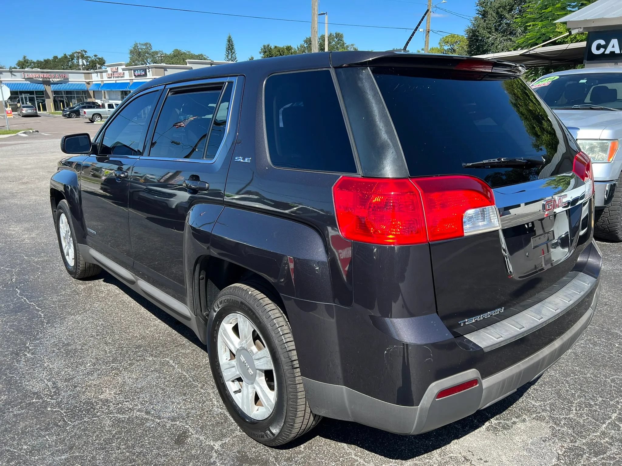 Used 2015 GMC Terrain SLE FWD image 7