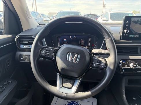 Used 2023 Honda Pilot Elite image 15