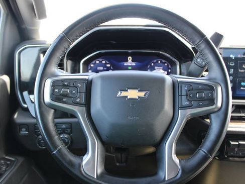 Used 2025 Chevrolet Silverado 1500 LT w/ Work Truck Package AWD/4WD image 34