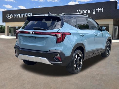 Used 2025 Kia Seltos S image 13