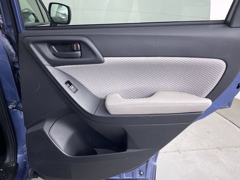 Used 2018 Subaru Forester 2.5i Premium AWD/4WD image 21