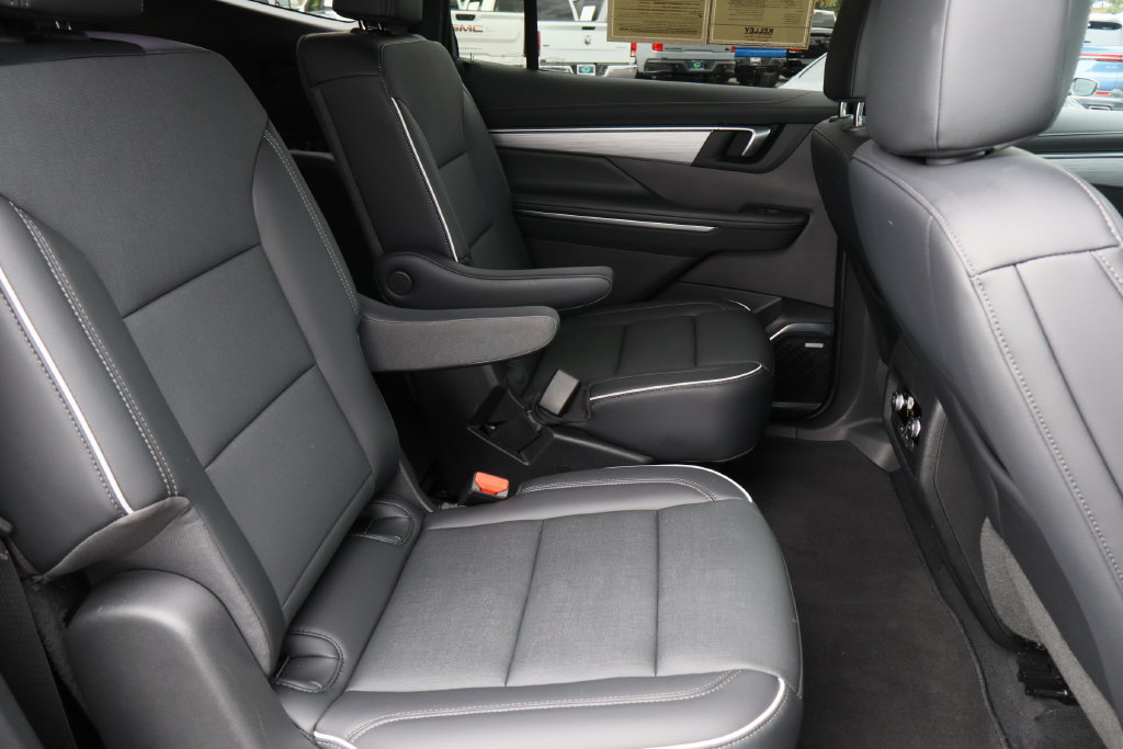 Certified 2026 Buick Enclave Preferred FWD image 31