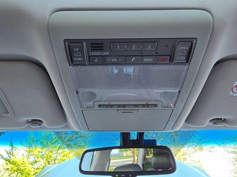 Used 2009 Lexus LX 570 4WD image 54