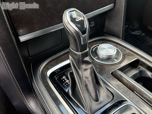 Used 2024 INFINITI QX80 Luxe image 24