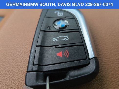 Used 2024 BMW 330i xDrive Sedan AWD/4WD image 33