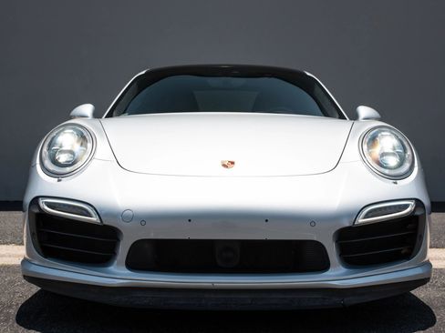 Used 2014 Porsche 911 Turbo S AWD/4WD image 3