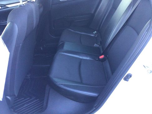 Used 2019 Honda Civic Sport image 13