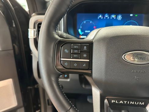 Used 2026 Ford F450 Platinum w/ FX4 Off-Road Package AWD/4WD image 21