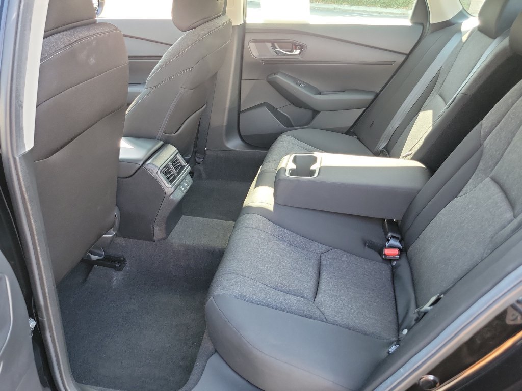Certified 2025 Honda Accord SE image 13
