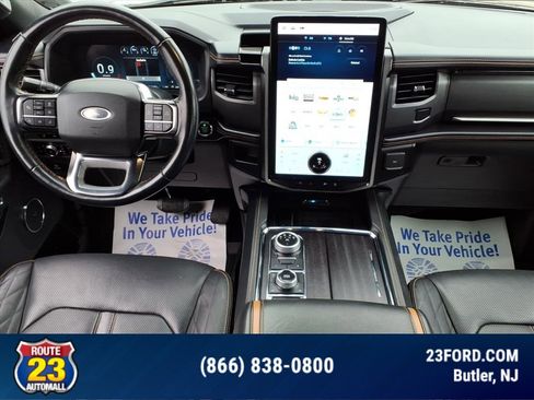 Certified 2023 Ford Expedition Platinum image 12