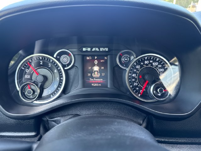Used 2019 RAM 1500 Big Horn AWD/4WD image 30