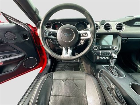 Used 2018 Ford Mustang Premium image 20