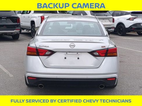 Used 2024 Nissan Altima 2.5 SR FWD image 7