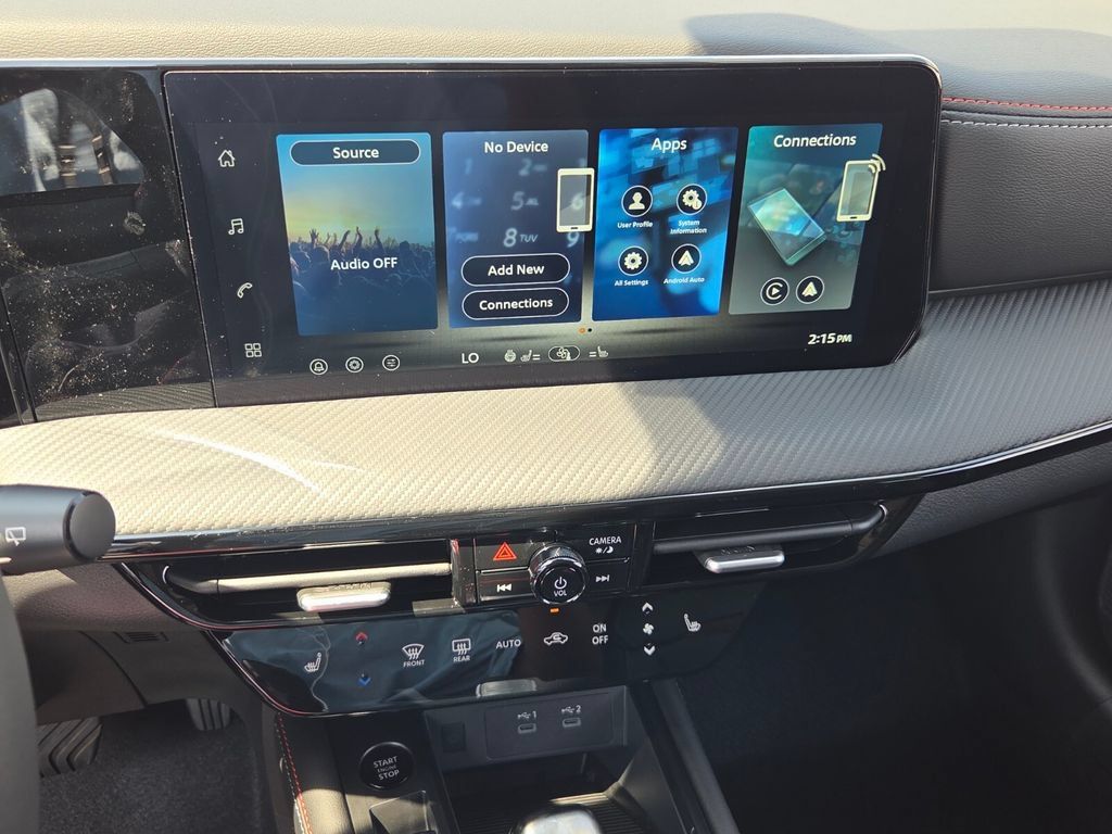 New 2027 Nissan Kicks SR w/ SR Premium Package FWD image 17